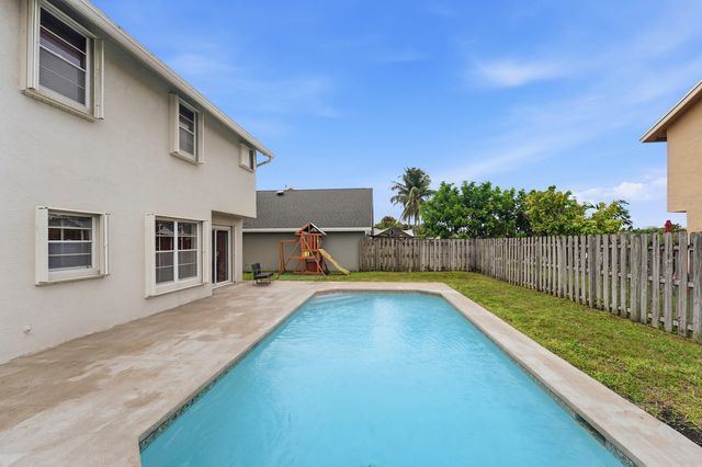 3275 NW 122nd Avenue, Sunrise, FL 33323