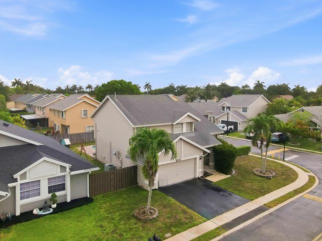 3275 NW 122nd Avenue, Sunrise, FL 33323