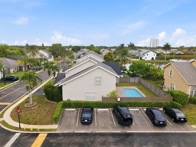3275 NW 122nd Avenue, Sunrise, FL 33323