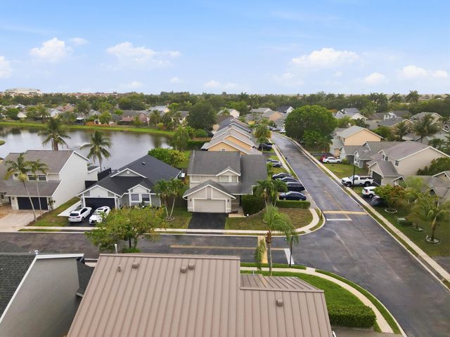 3275 NW 122nd Avenue, Sunrise, FL 33323
