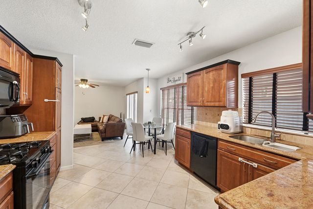 3275 NW 122nd Avenue, Sunrise, FL 33323