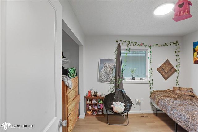 560 Izembek Circle, Anchorage, AK 99508