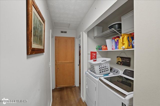 560 Izembek Circle, Anchorage, AK 99508