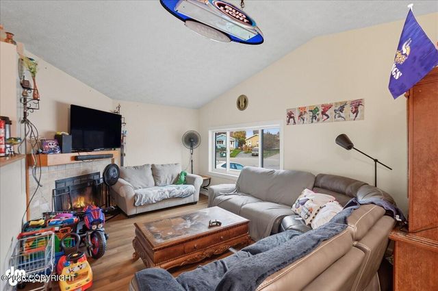 560 Izembek Circle, Anchorage, AK 99508