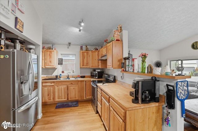 560 Izembek Circle, Anchorage, AK 99508