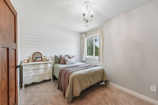 4950 150th Lane NW, Anoka, MN 55303