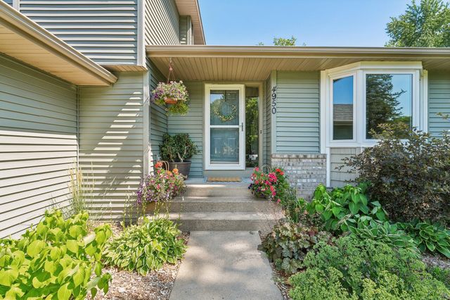 4950 150th Lane NW, Anoka, MN 55303