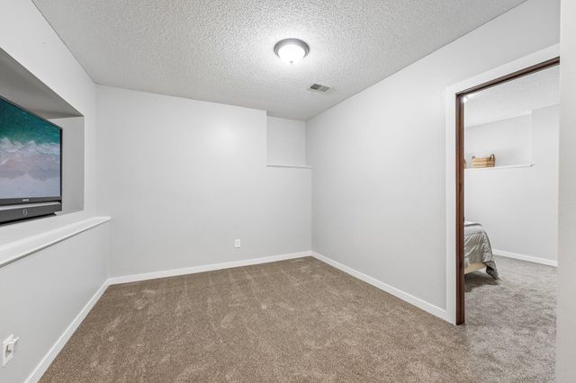 4950 150th Lane NW, Anoka, MN 55303