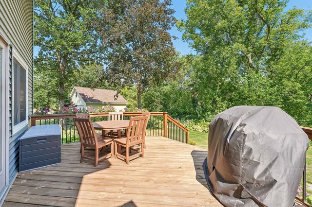 4950 150th Lane NW, Anoka, MN 55303