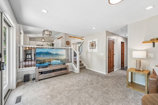 4950 150th Lane NW, Anoka, MN 55303
