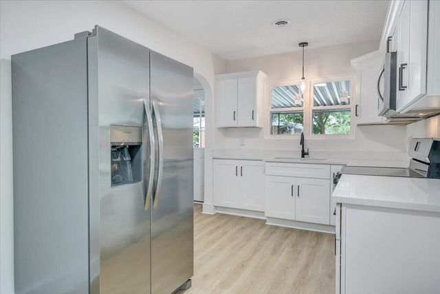 323 Whittaker AVE NE, Roanoke, VA 24012