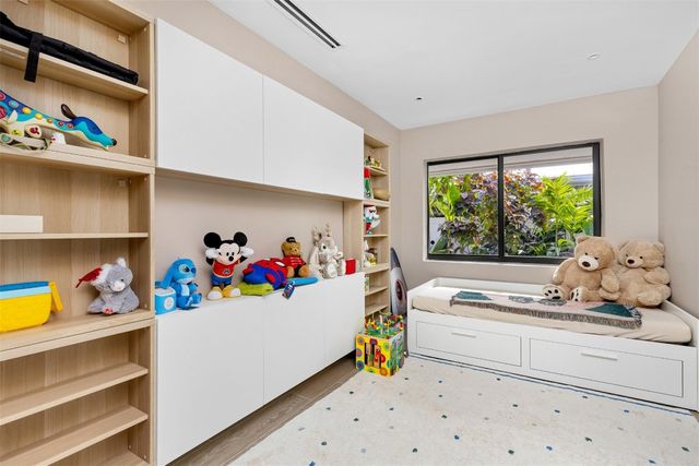 609 First Key Drive, Fort Lauderdale, FL 33304