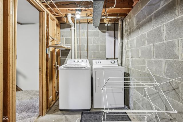 2460 S Burberry Lane, Bloomington, IN 47401