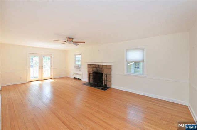 26 Bennett Road, Teaneck, NJ 07666