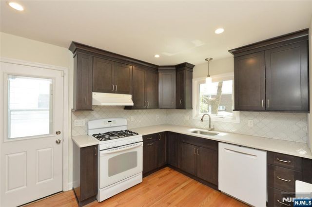 26 Bennett Road, Teaneck, NJ 07666