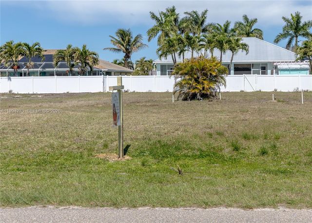 2115 SW 30th Street, Cape Coral, FL 33914