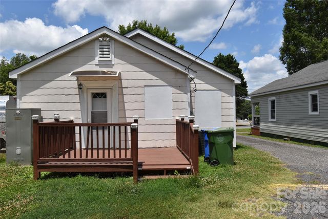 2825 Long Avenue E, Ranlo, NC 28054