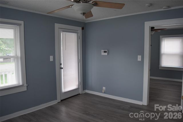 2825 Long Avenue E, Ranlo, NC 28054