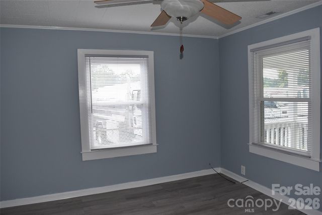 2825 Long Avenue E, Ranlo, NC 28054