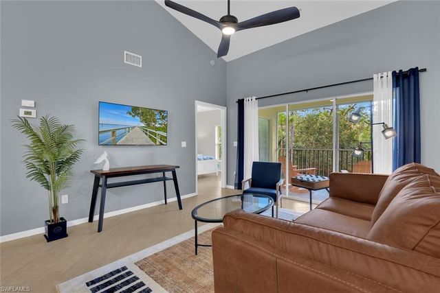 9165 Celeste Dr Unit 303 3-303, Naples, FL 34113