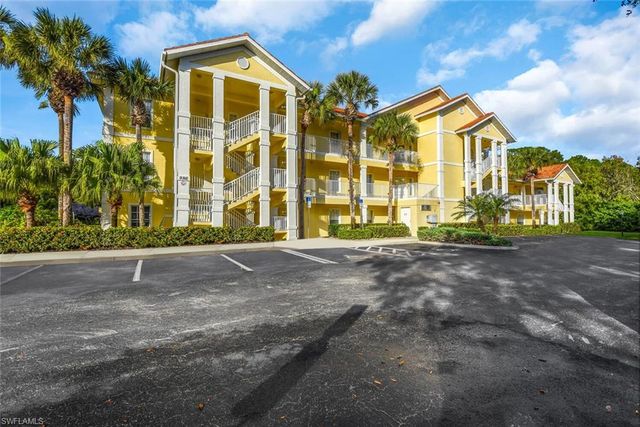 9165 Celeste Dr Unit 303 3-303, Naples, FL 34113