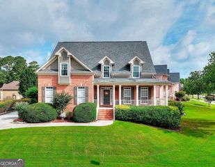 3145 Sweet Basil Lane, Loganville, GA 30052