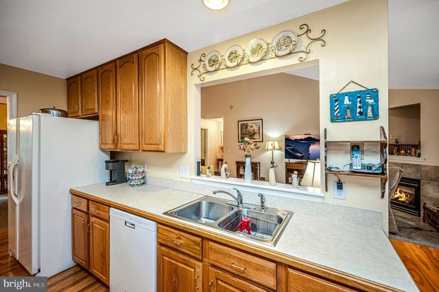 103 CEDAR CT, Locust Grove, VA 22508