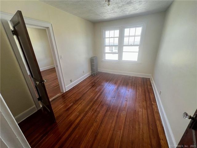 89 Vance Street, New Britain, CT 06052