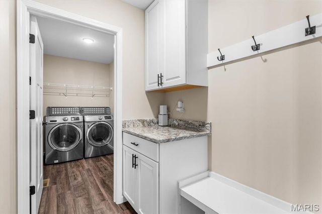 1433 Victoria Square Court, O'fallon, IL 62269