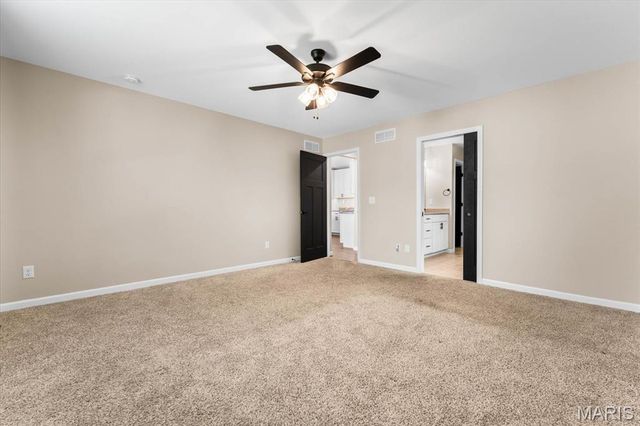 1433 Victoria Square Court, O'fallon, IL 62269