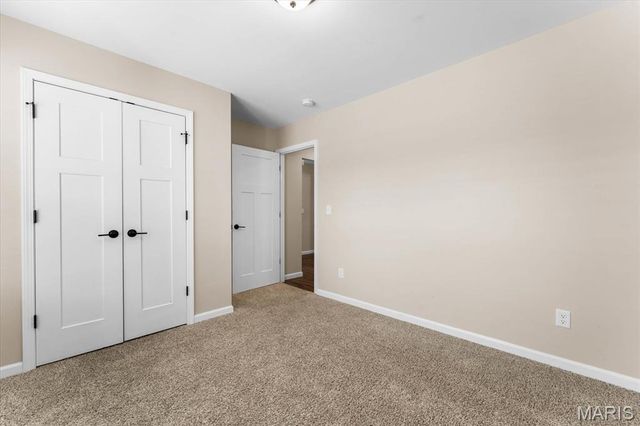 1433 Victoria Square Court, O'fallon, IL 62269