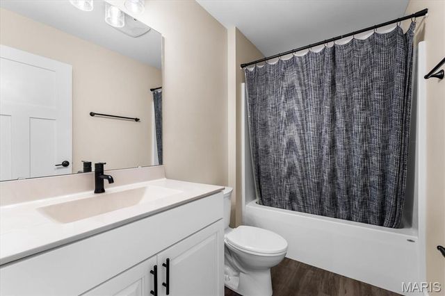 1433 Victoria Square Court, O'fallon, IL 62269