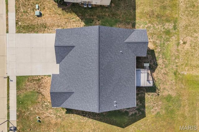 1433 Victoria Square Court, O'fallon, IL 62269