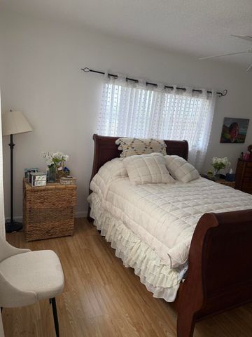 7405 W Atlantic Boulevard 201, Margate, FL 33063