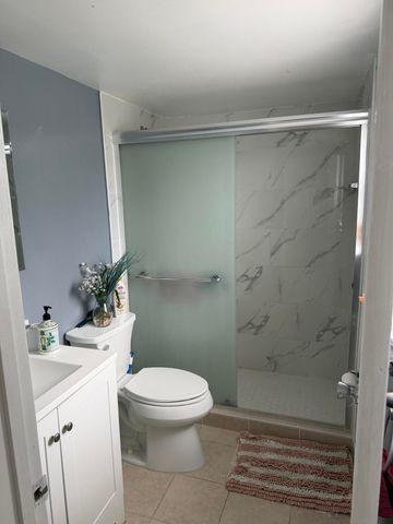 7405 W Atlantic Boulevard 201, Margate, FL 33063