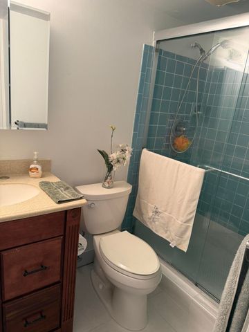 7405 W Atlantic Boulevard 201, Margate, FL 33063