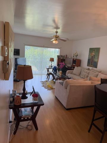 7405 W Atlantic Boulevard 201, Margate, FL 33063