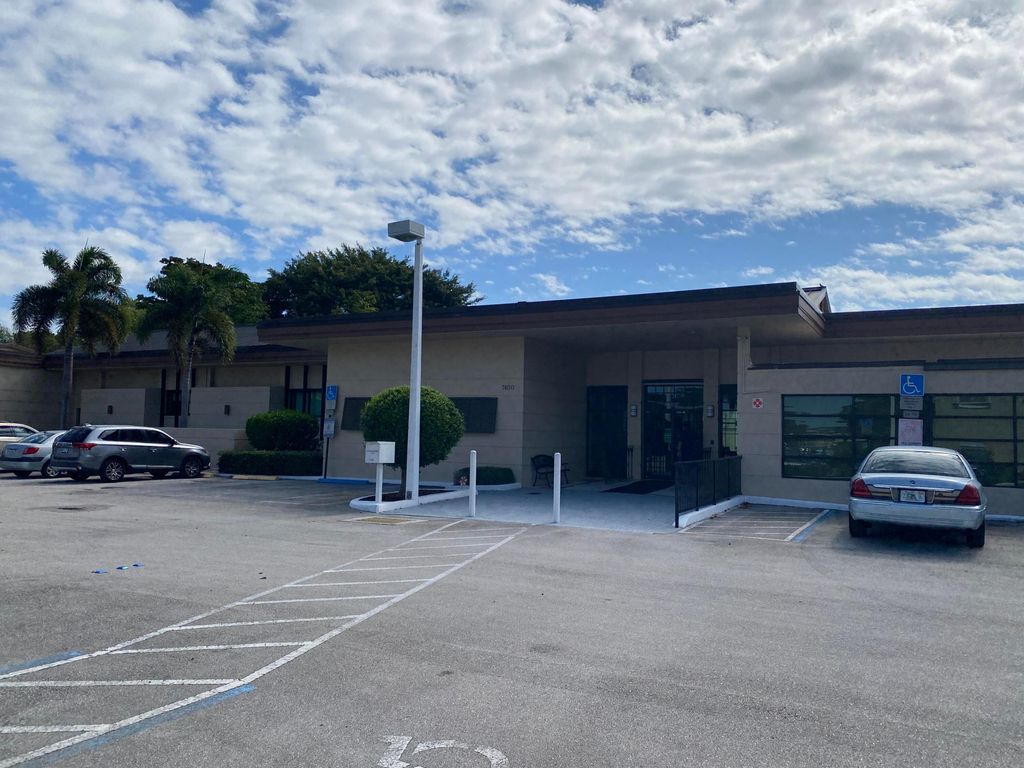 7405 W Atlantic Boulevard 201, Margate, FL 33063