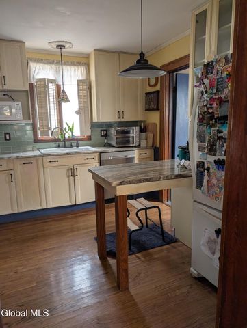 20 Easterly Street, Gloversville, NY 12078