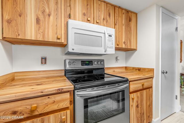 112 Lacosta Ln Unit 122, Daytona Beach, FL 32114