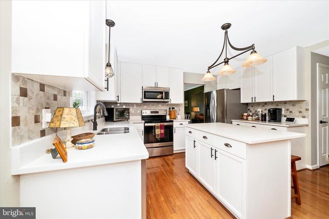 39 PLEASANT ACRES DR, Thurmont, MD 21788