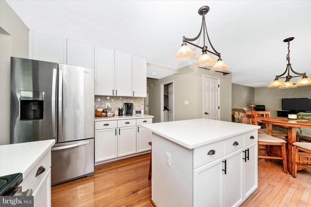 39 PLEASANT ACRES DR, Thurmont, MD 21788