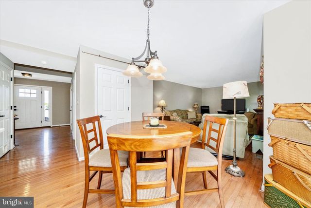 39 PLEASANT ACRES DR, Thurmont, MD 21788