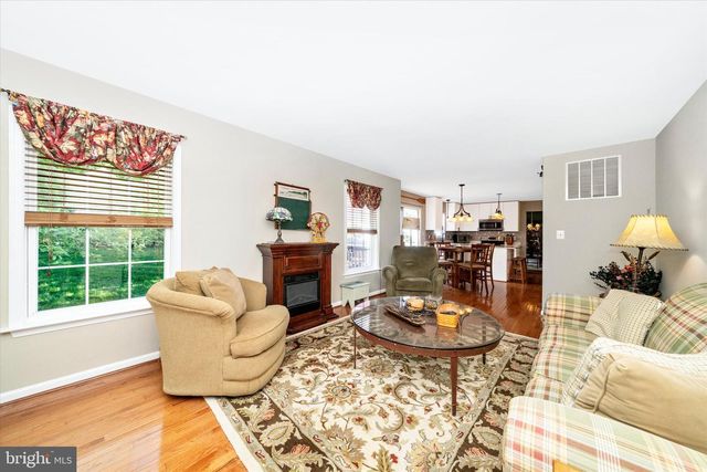 39 PLEASANT ACRES DR, Thurmont, MD 21788