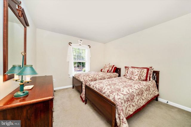 39 PLEASANT ACRES DR, Thurmont, MD 21788