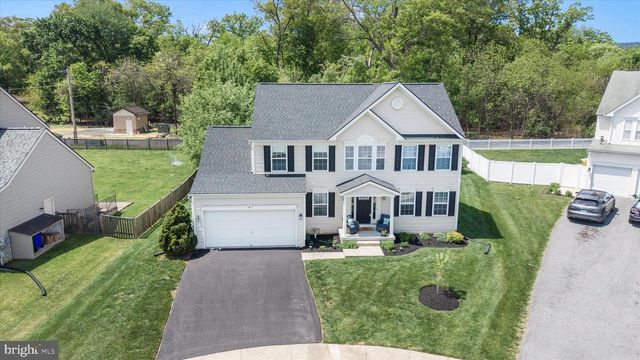 39 PLEASANT ACRES DR, Thurmont, MD 21788