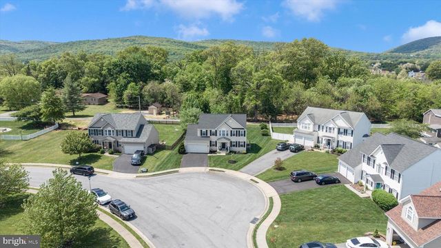 39 PLEASANT ACRES DR, Thurmont, MD 21788