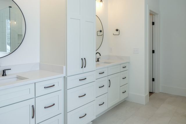 2818 Valley Rd, Nashville, TN 37215