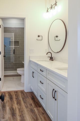 2818 Valley Rd, Nashville, TN 37215