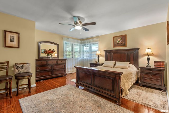 9310 N FRYE Road, Peoria, IL 61615